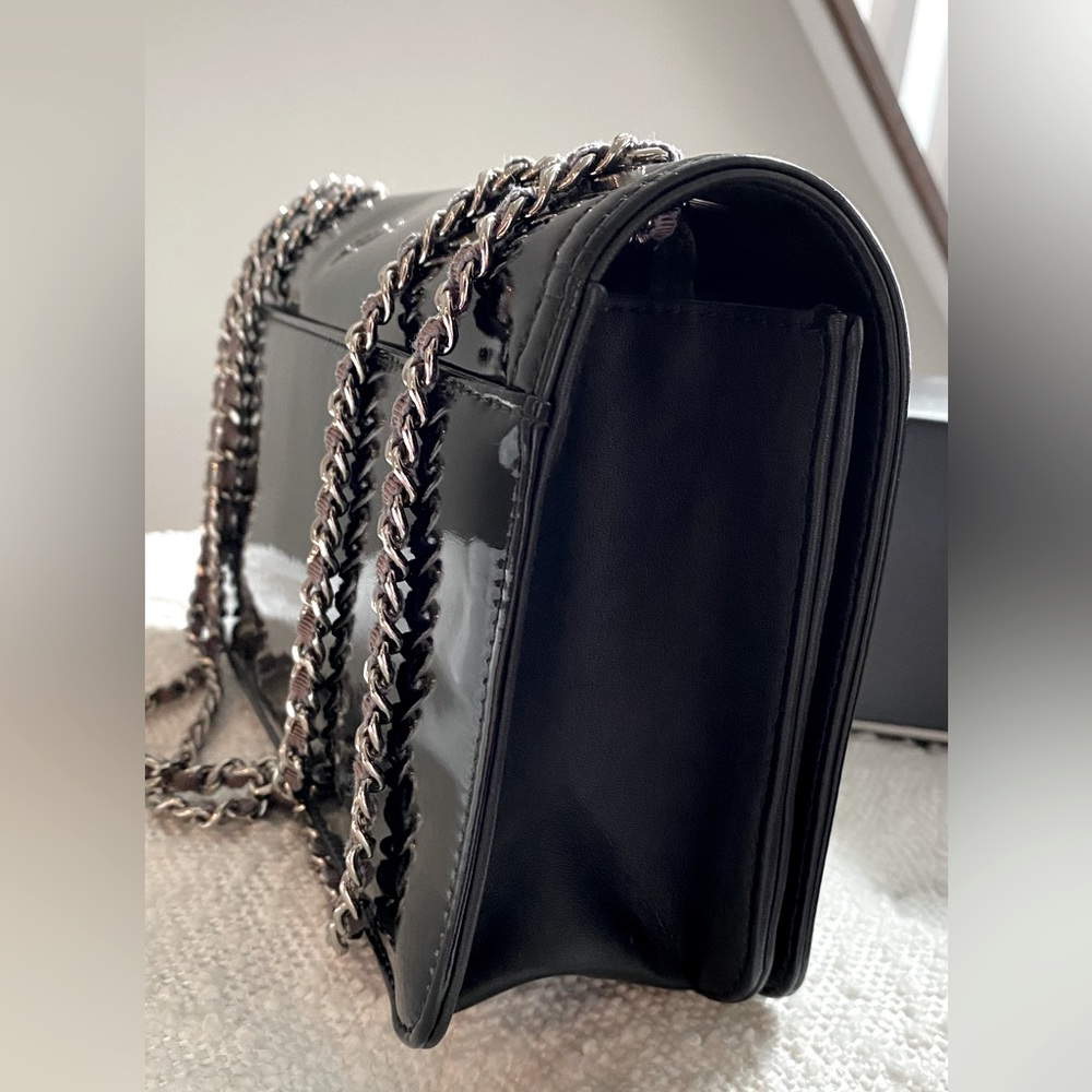 CHANEL Black Patent Leather Crossbody with Beige and Tan CC Patch - Picture 5 of 14